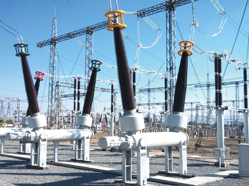 Circuit Breaker Series- Dead Tank Circuit Breaker